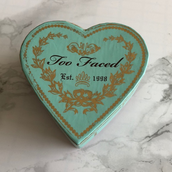 **SOLD**🌼 2/$15 Too faced sweetheart bronzer - Picture 4 of 4